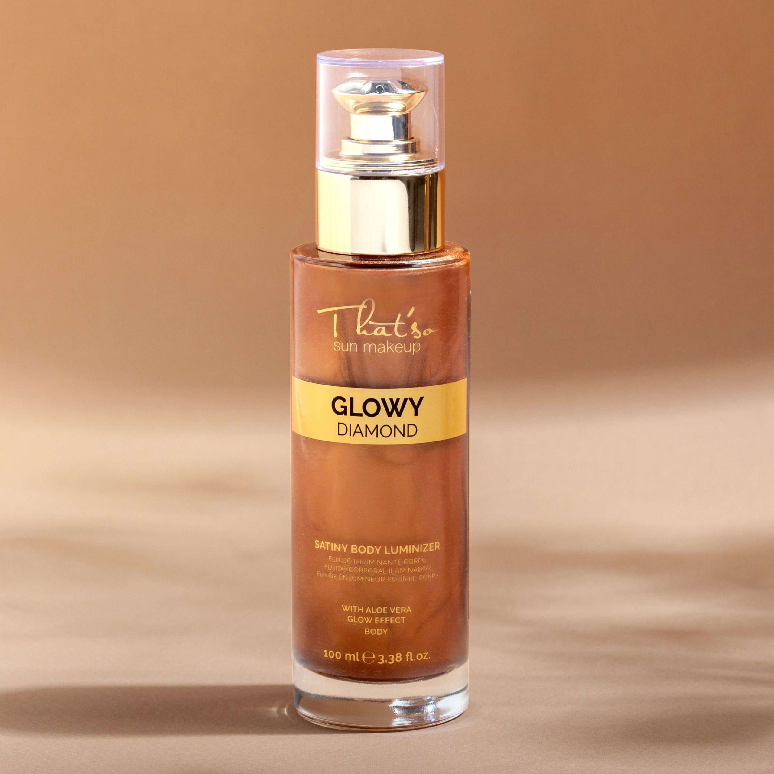 ג’ל ברונזר המכירו מיקרו שישמר למי שרוצה לקבל את אפקט ה-wow. התחלב מעניק גוון deep glowy bronze מנצנץ. מומלץ למרוח עם כף מתאמת רב פעמית למראה אחיד הפורמולה מסייעת בהשגת מראה עור חלק